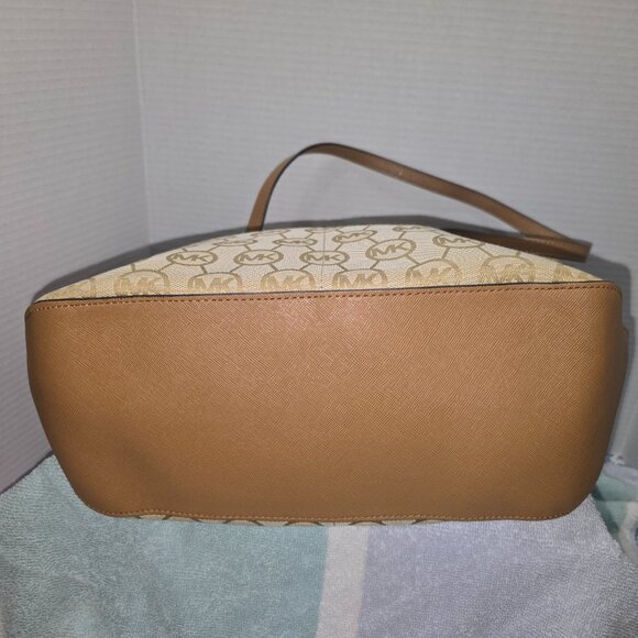Michael Kors Beige and Brown Logo Tote - Picture 4 of 14